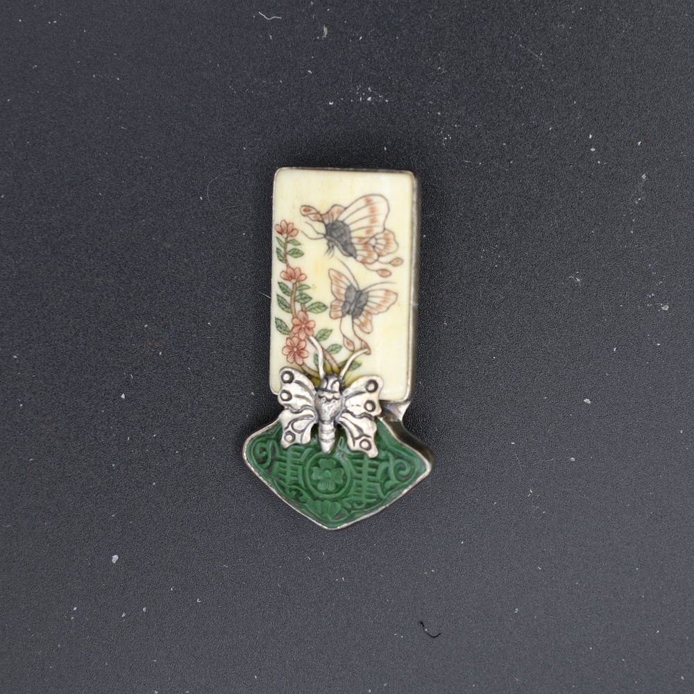 Vintage Amy Kahn Russell Pin/Pendant AKR silver